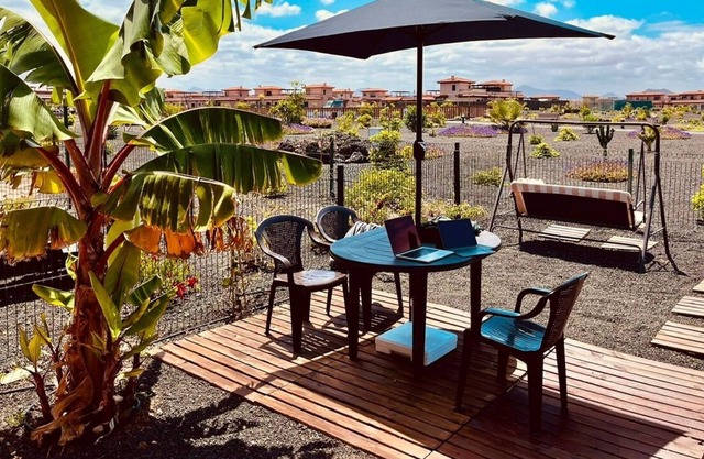 Dog and family friendly villa with communal pool