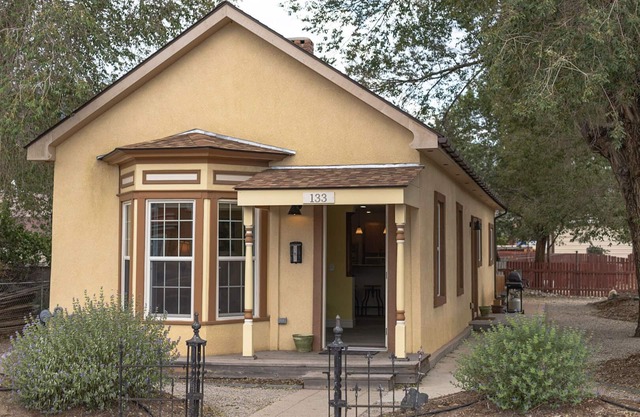 Dunwell Cottage: Sweet House en el coraz��n de Salida!