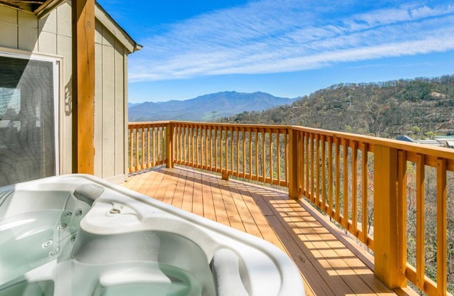 Dog-Friendly Mtn View Hot Tub Sauna Free Dollywood Tkt (Ober View)