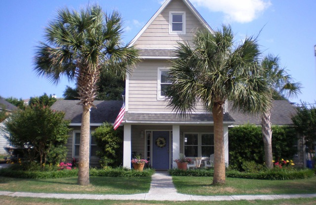 Isle of Palms, Ocean Breezes NUEVOS DESCUENTOS DE RESERVAS DE OTOÑO - ¡CONSULTE HOY!