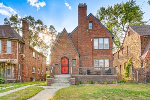 Dogs Welcome! Stylish Detroit Tudor with Fenced Yard