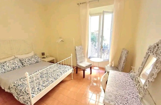 Dolce Vita room in Rome center
