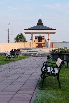 Dom Pielgrzyma - Sanktuarium Matki Bożej Leśniańskiej