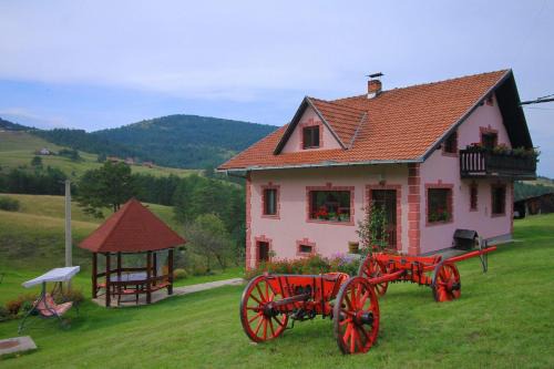 Domaćinstvo Spasenić