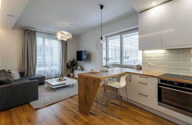 Domillion 1bdr lovely apt with parking &lift B9a4!