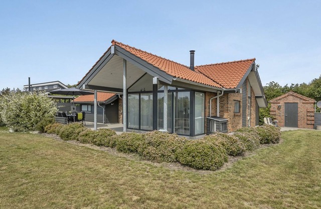 "Donka" - 300m to the inlet by Interhome