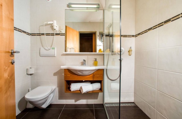 Doppelzimmer Lavendel - ab 5 Nächte Inkl. Therme - Thermenhotel Vier Jahreszeiten
