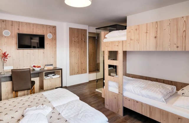 Double room Deluxe with half board - Hotel Venetblick GmbH