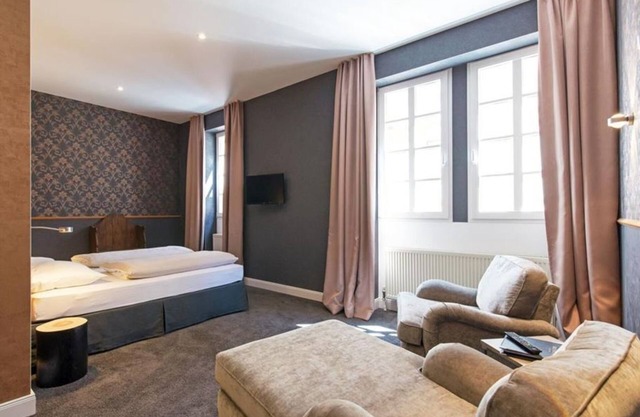 Habitación doble, ducha, aseo - Hotel Deutschherrenhof