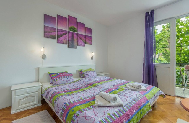 Apartment Complex Sauko / Double Room Sauko - Lavanda with Balcony