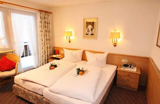 Habitación doble estándar DZ DL HH "12" - Hotel Garni Adler