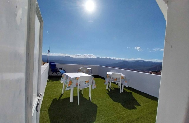 Habitación doble con Wi-Fi y aire acondicionado