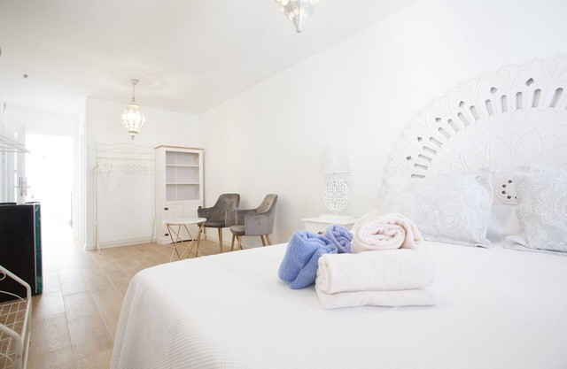 Altabib Riad-Suite doble con balcón y Columna Hidromasaje