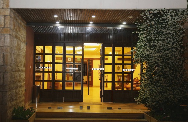 Douma Hotel