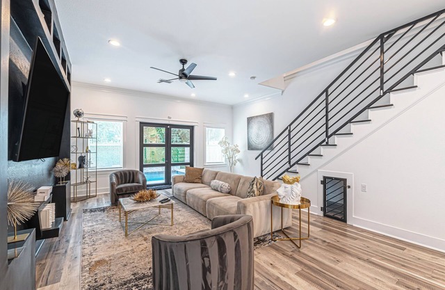 Casa Estilo Moderno con 3 Habitaciones y Alberca, a Minutos del Centro