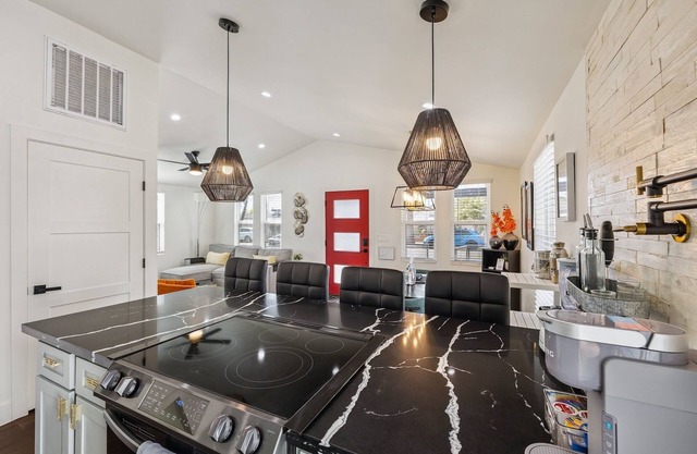 Taylor Street Retreat