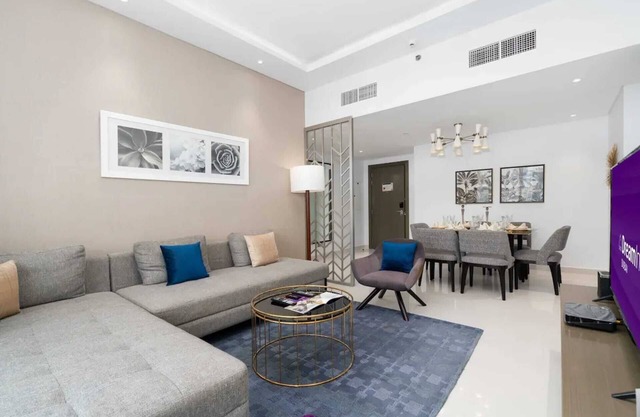 Damac Prive IV - Dos Habitaciones Piso, Capacidad 4