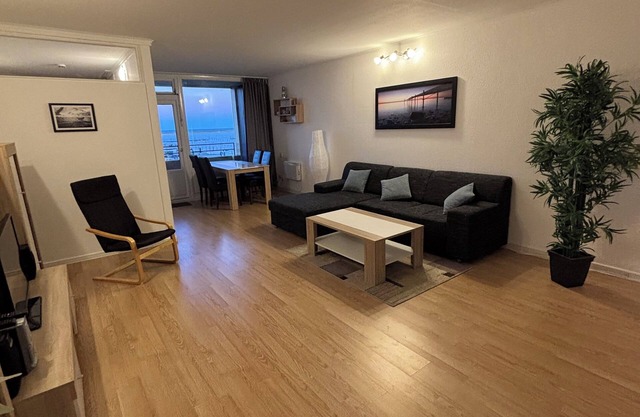 "Dream vacation on the Kiel Fjord: Modern vacation apartment with sea view!"