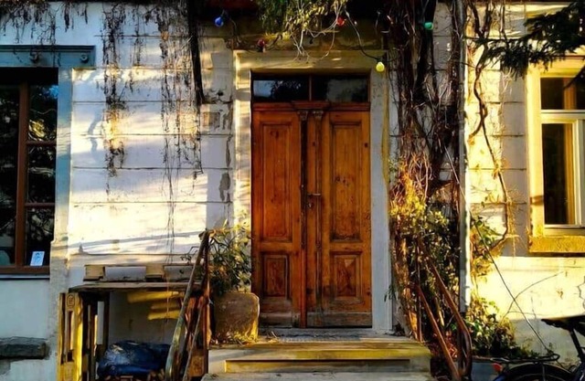 Dresden: Studio apartment near the Elbe with garden and workshop sauna
