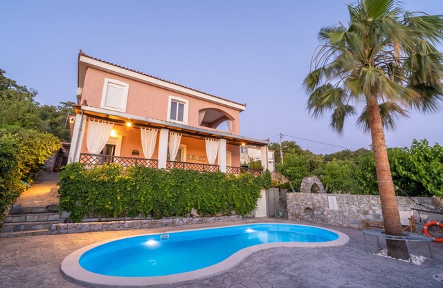 Dryades Villa. Situado a 8 km de la playa de Rethymnon