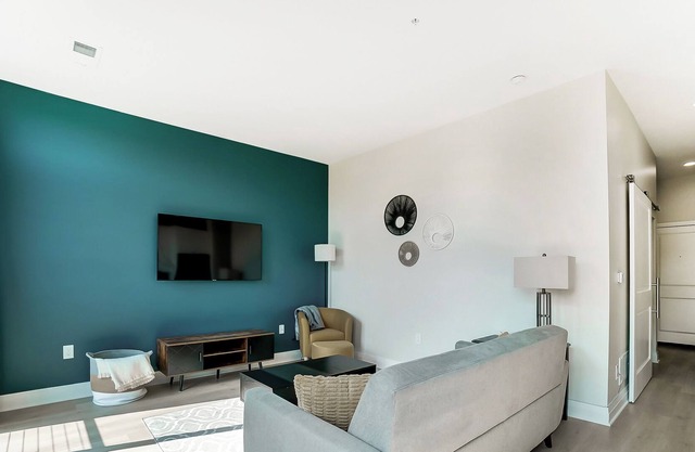 Dublin Bridgepark Luxury Topfloor Condominium