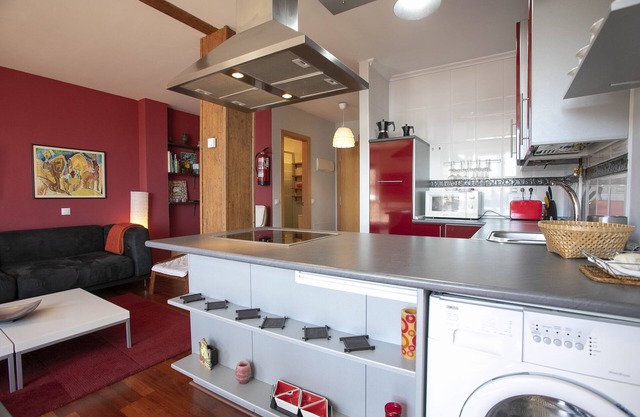 DUPLEX CON VISTAS A LA BAHIA,CON WIFI Y PARKING
