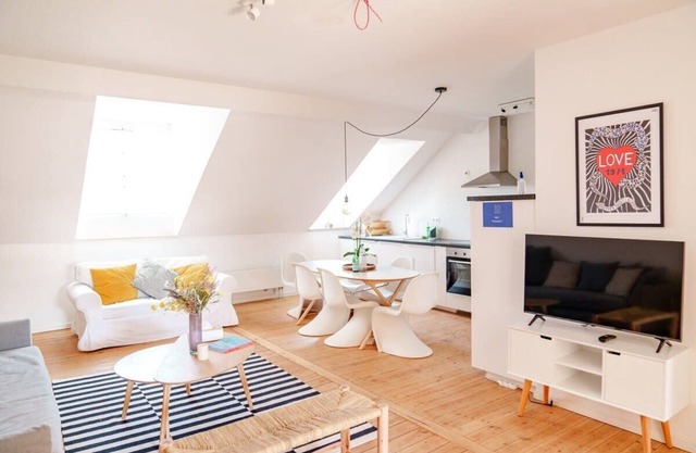 Duplex Apartment - Midi Station / Nespresso / kitchen