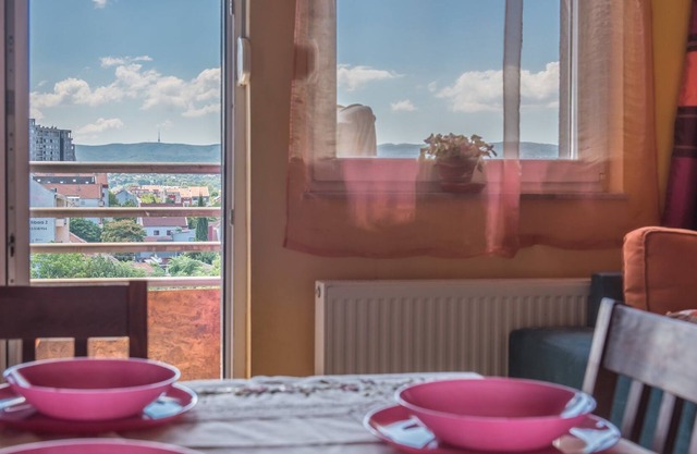 Apartamento dúplex con fantásticas vistas, aparcamiento gratuito, wifi.