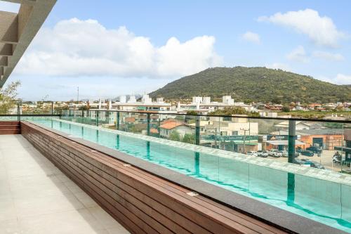 Duplex Moderno Novo Campeche, WiFi 1GB, 500m da praia