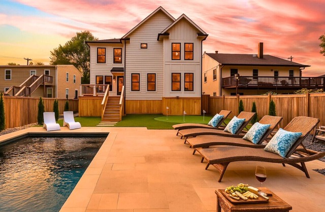 East Nashville Bliss – Pool and Putt-Putt Paradise