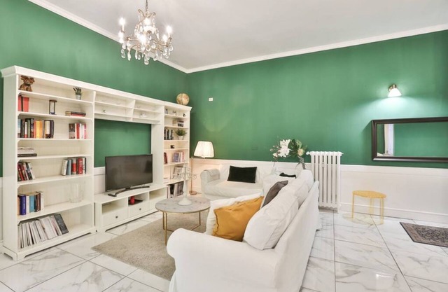 Easylife - Nice and colorful apartment two minutes from Central Station