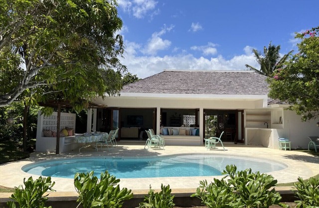 Ebb Tide Villa, Silver Sands