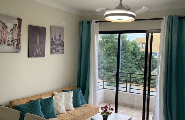 Apartamento económico. Cerca del aeropuerto y la playa