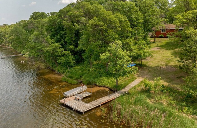 Private Lake- Kayaks- Fishing- Serenity!
