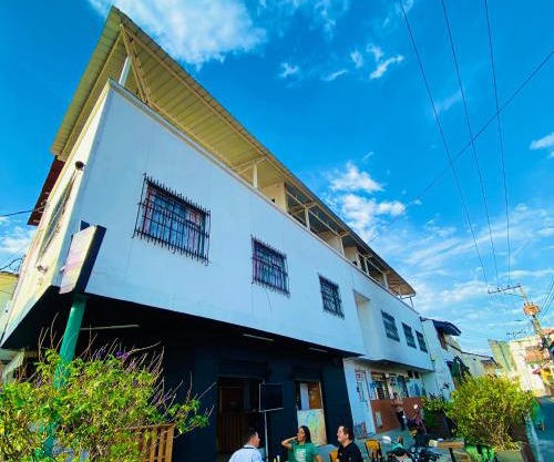 Edificio 6-413 Apto 201