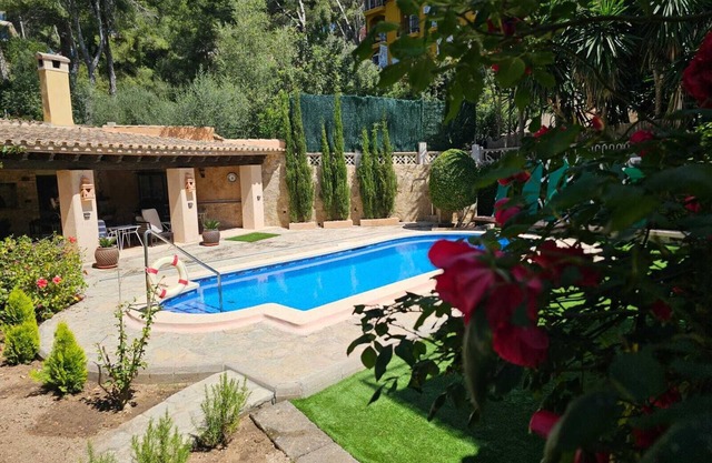 El Ranchito,villa en Paguera,Mallorca.Zona tranquila,con piscina y barbacoa.