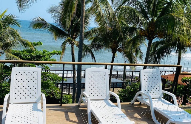 El Tunco Beachfront Sirfcity Spot