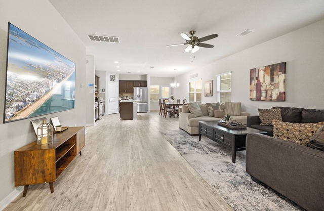 Elegant Home with Cozy Vibes