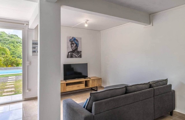 Elegant T3 with pool and panoramic view of the Caribbean Sea