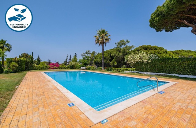 Sophisticated Family Villa Near Falésia Beach