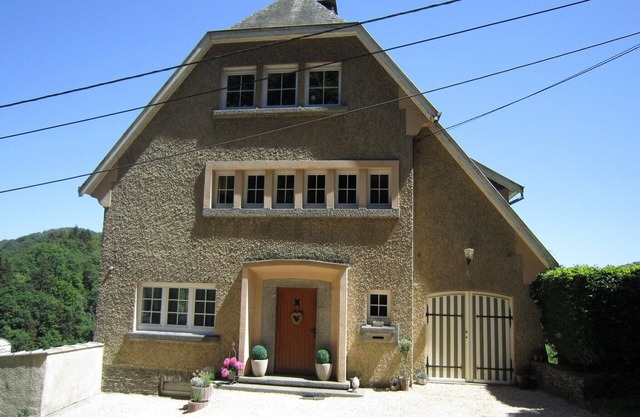 Casa en Bouillon cerca de senderos