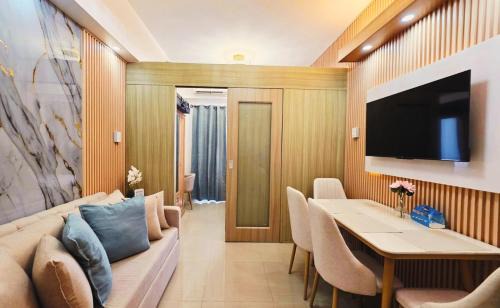 Elegant with Best View Fast Wifi Mall of Asia Airport