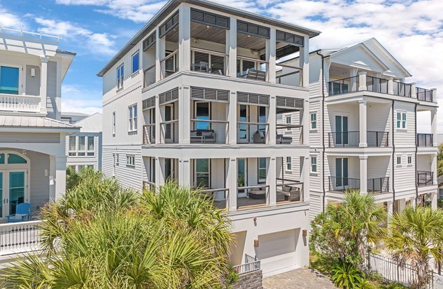Emerald Breeze|Private Beach Access|Private Pool|Golf Cart