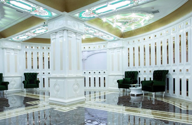 Emerald Hotel