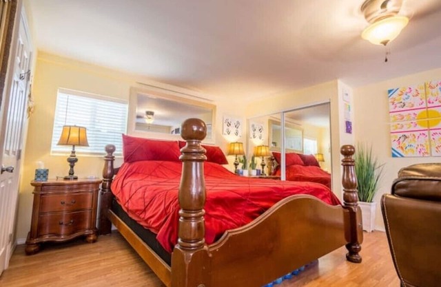 Emily s Lodge in Thousand Oaks