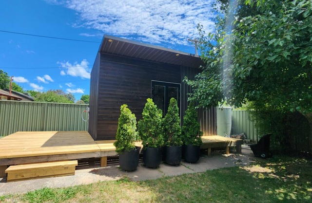 New to VRBO: Enchanting Tiny Home in Vibrant Dickson