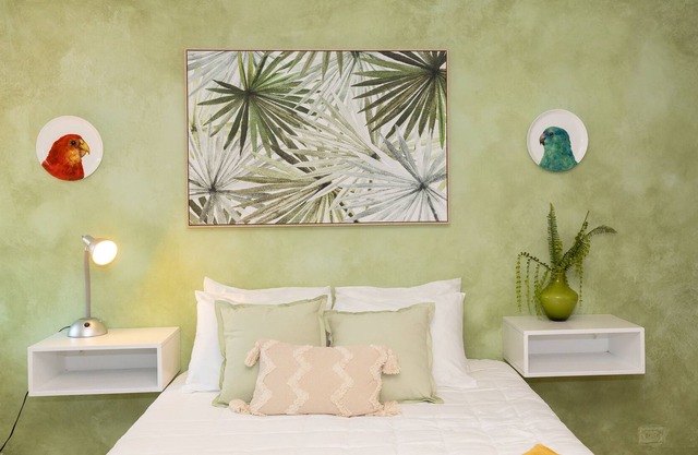 This apartment is a 1 bedroom(s), 1 bathrooms, located in El Cangrejo, Panama.