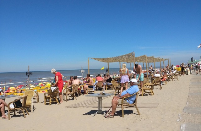 Toda la casa. Chalet ligero, acogedor y cómodo. Situado a 500 metros de la playa.
