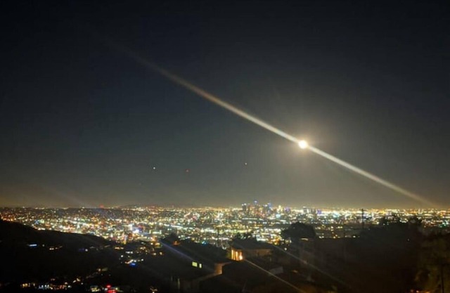 Epic View: Hollywood Hills Villa In The Sky