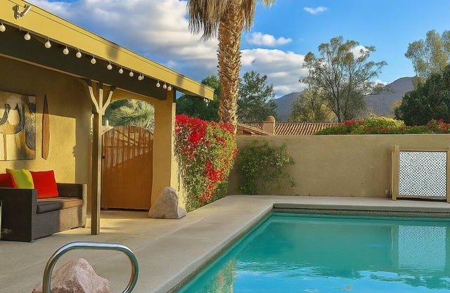 Escape to Paradise w/Private Pool and Hot Tub w/2 bed - 2 bath